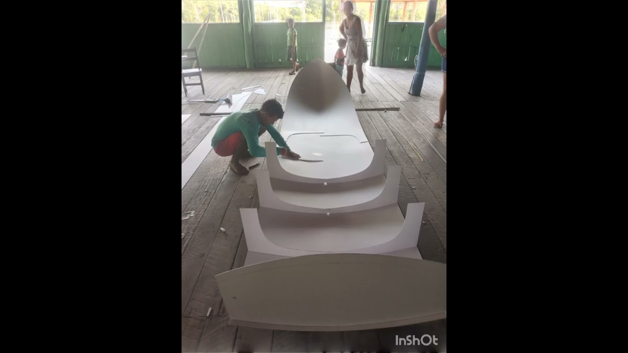 Barco de Fibra fabricado no interior de cametá por joeldiasgrafit