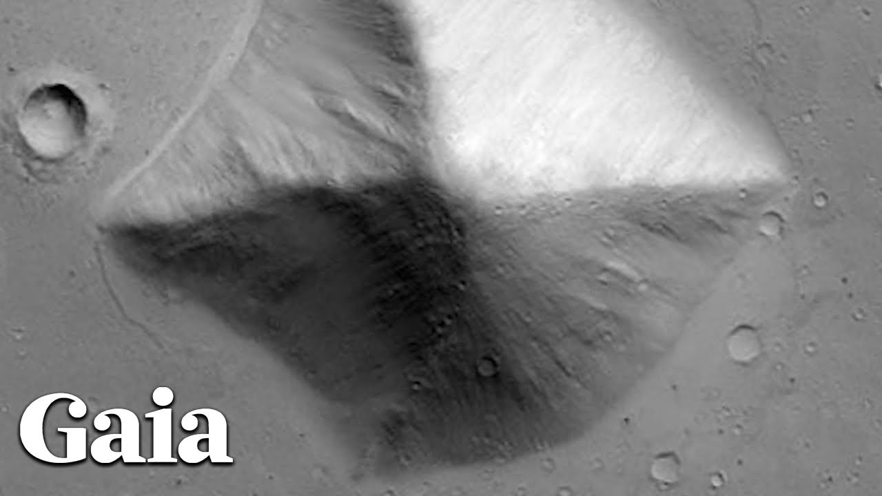 Ancient Pyramids Discovered on Mars?