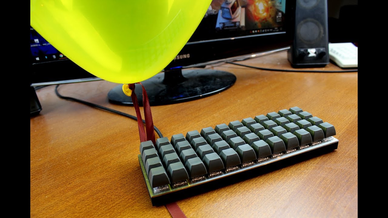 OLKB Planck 40% keyboard review - ON HELIUM! (Zealio purple 65 g)