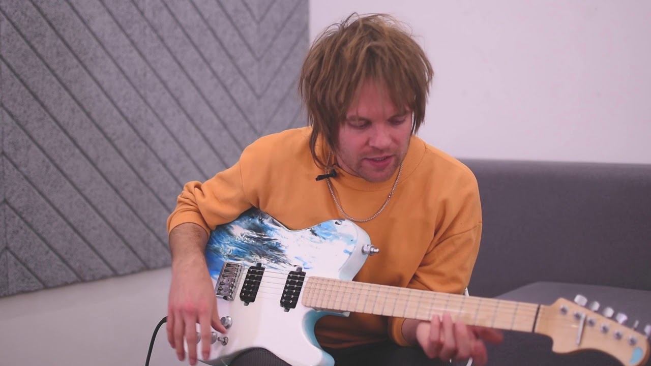 Rou Reynolds (Enter Shikari) - Ruach Revolt Electric Guitar Demo