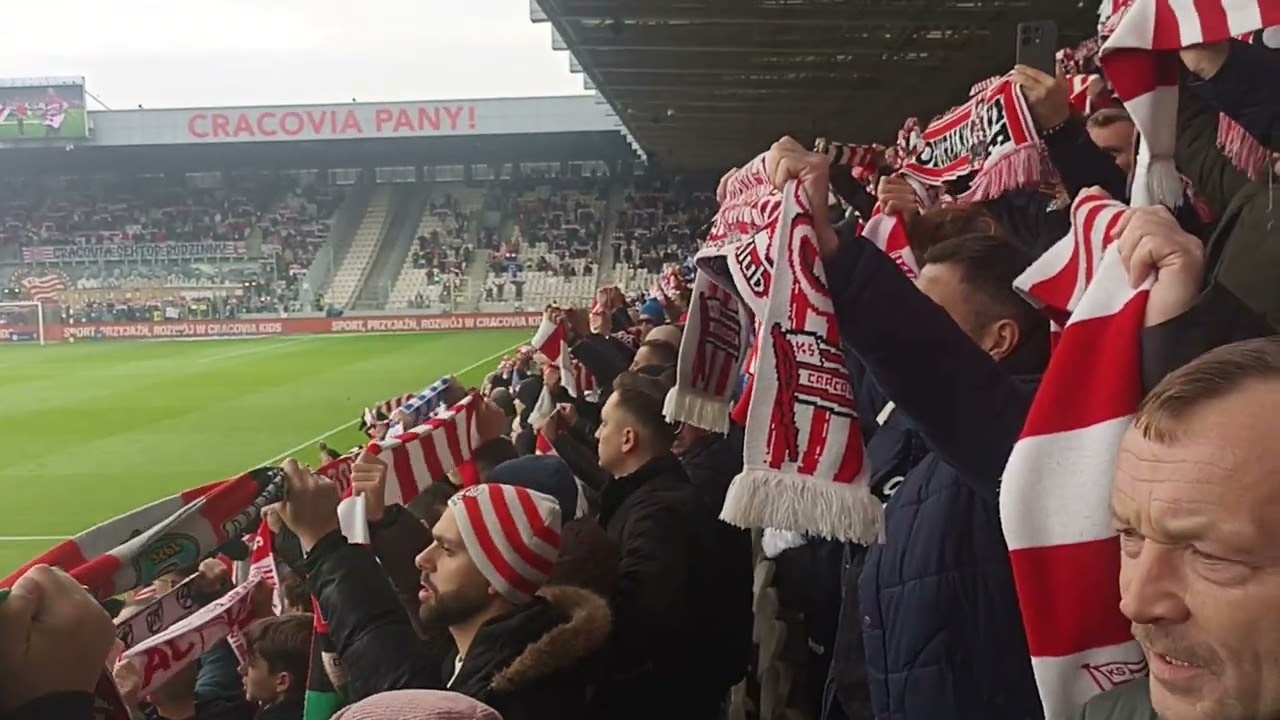 Hymn Cracovii przed meczem przyjaźni Cracovii z Lechem 2-2.💪⚪🔴