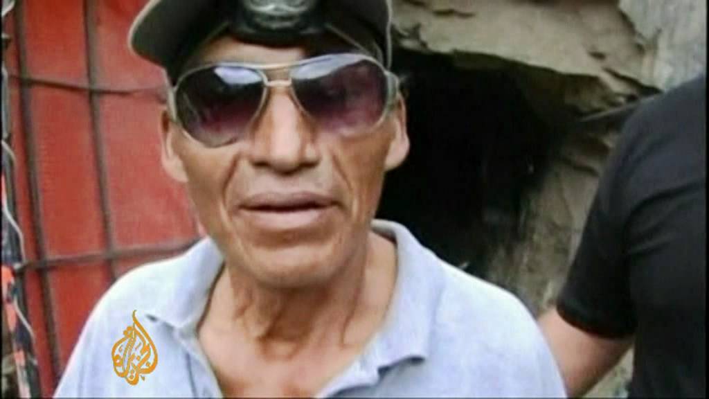 Peru miners still stuck underground