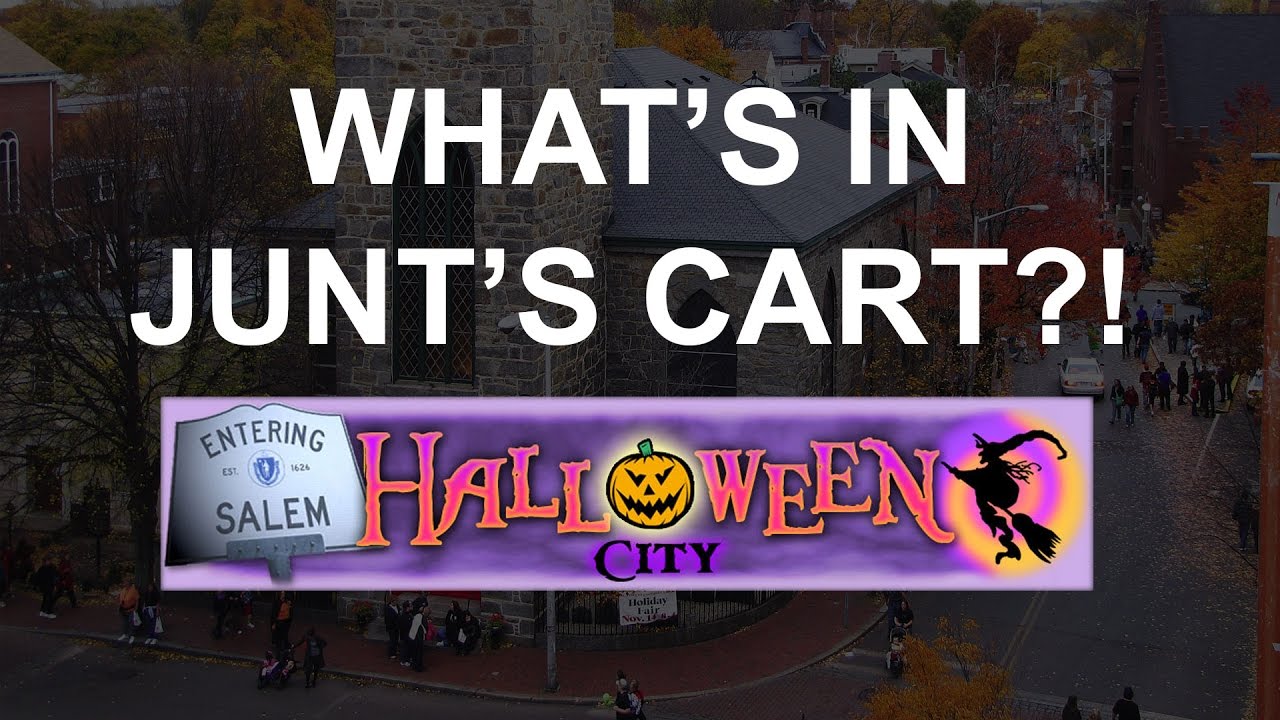 What's in Junt's Cart? - Salem, MA (Halloween 2016)