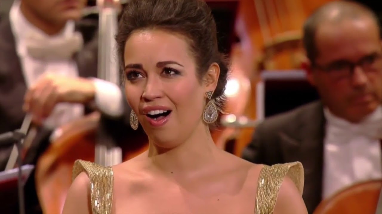 Giuseppe Verdi, Rigoletto - Caro nome (Nadine Sierra)