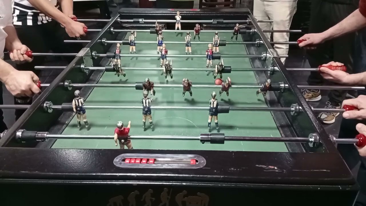 BURGER INFINITY - Octavos CHAMPIONS Ricky y Fernando VS Pere y Miquel