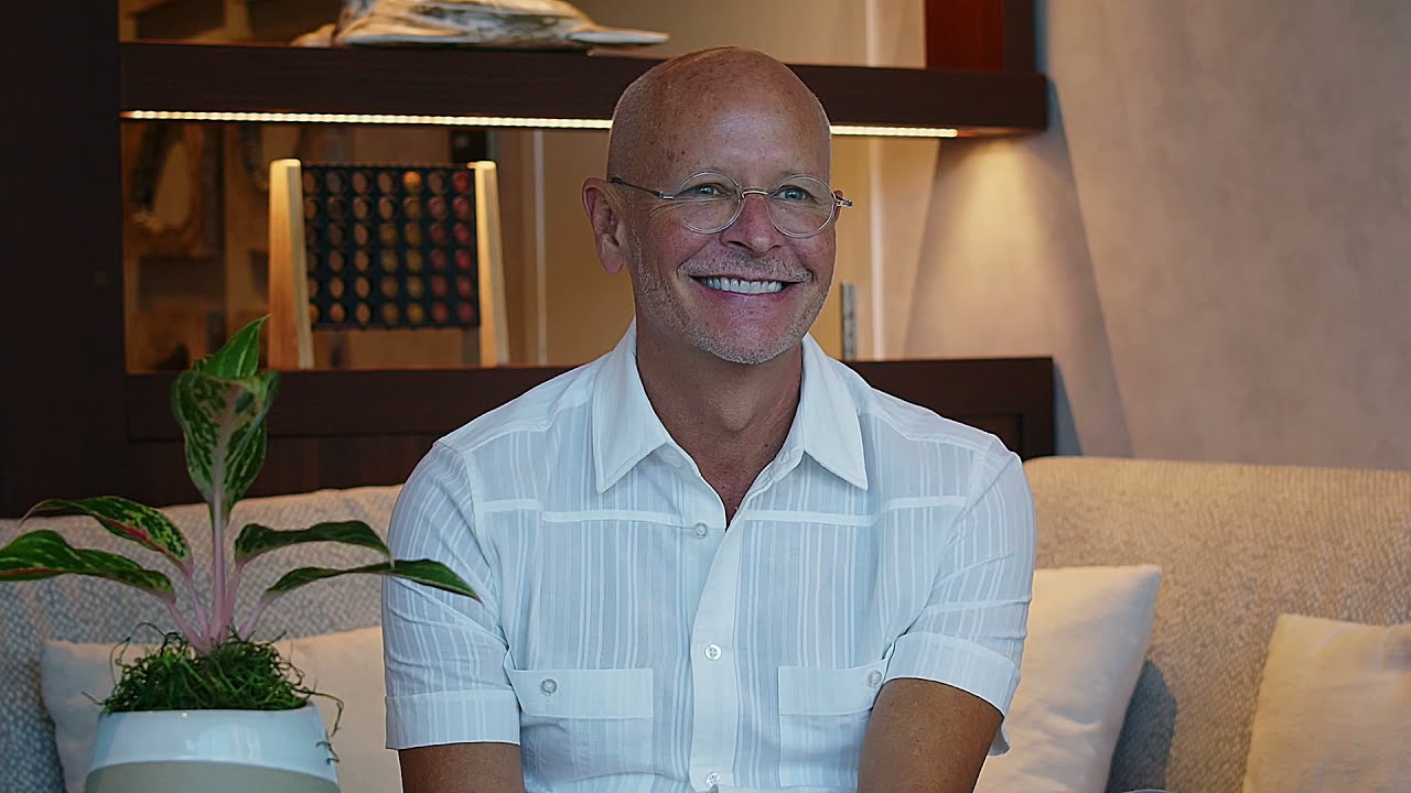 Coming Out Stories: Kelly Sanders