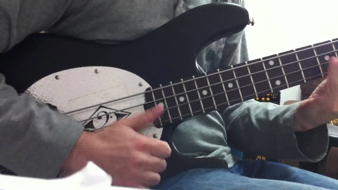 Musicman SUB Bass Demo