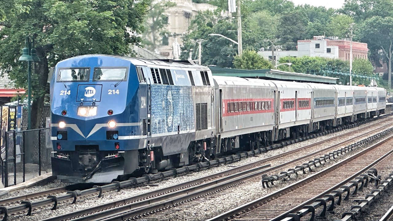 MTA Metro North Hudson Line: Off Peak Sunday action at Irvington ft heritage units and hornshows
