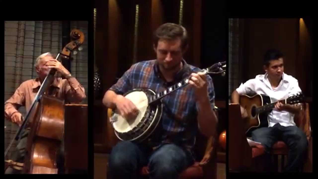 Tyler Jackson plays Jada on tenor banjo - 2014