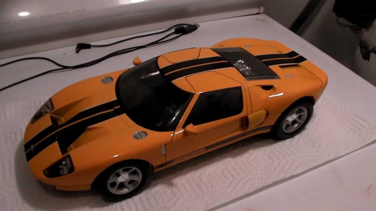 Литая модель Ford GT в масштабе 