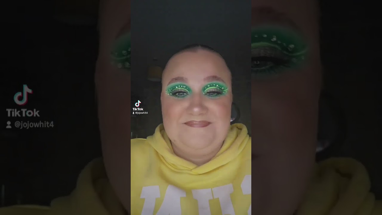Happy St.Patrick's day 🍀💚🌈 #makeup #stpatricksday #makeuptransformation #funny