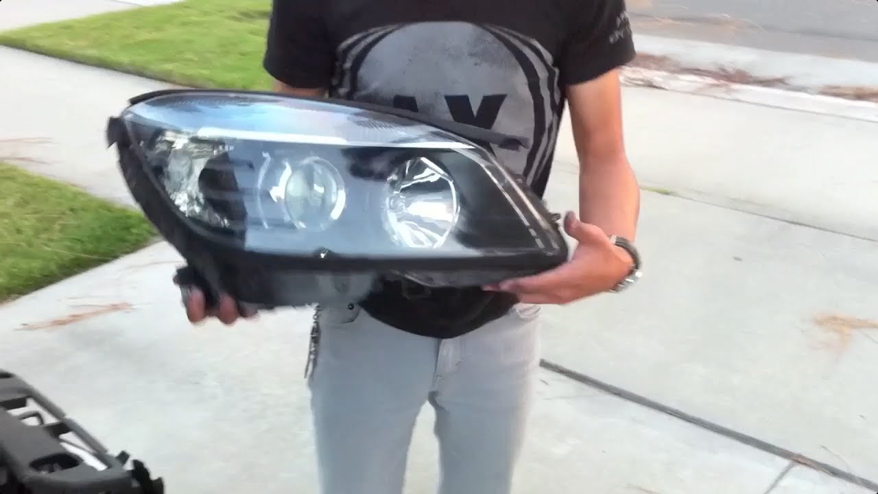W204 Headlamp Removal DIY (Abridged 5:00 Min Edit)