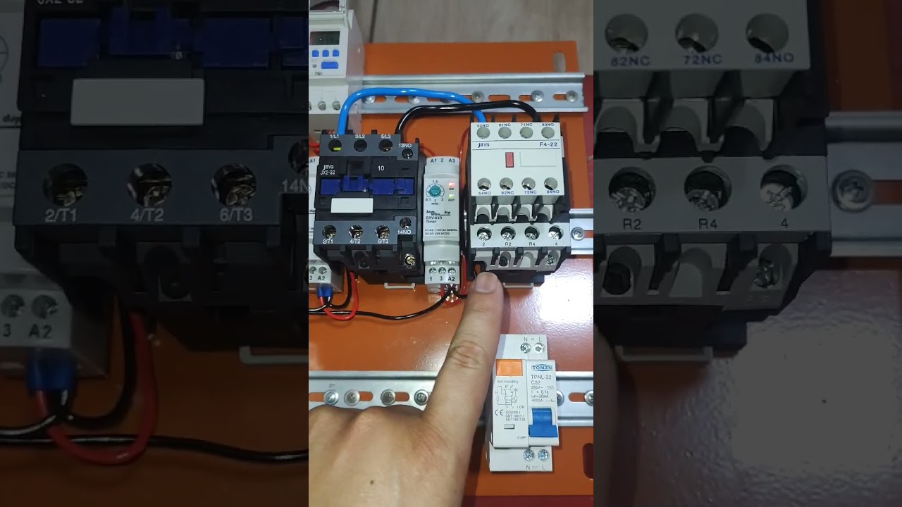 transfer&ecirc;ncia autom&aacute;tico com contator de transfer&ecirc;ncia #offgrid #painelsolarfotovoltaico #resun