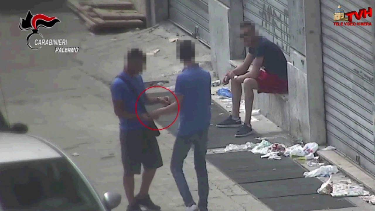 Palermo: Smantellata piazza di spaccio di crack in Via Brigata Aosta