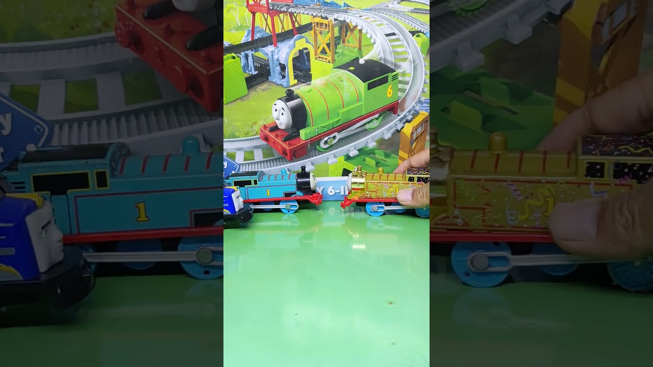 Thomas engine || Adorable Thomas and friends satisfying #shorts #toyshorts