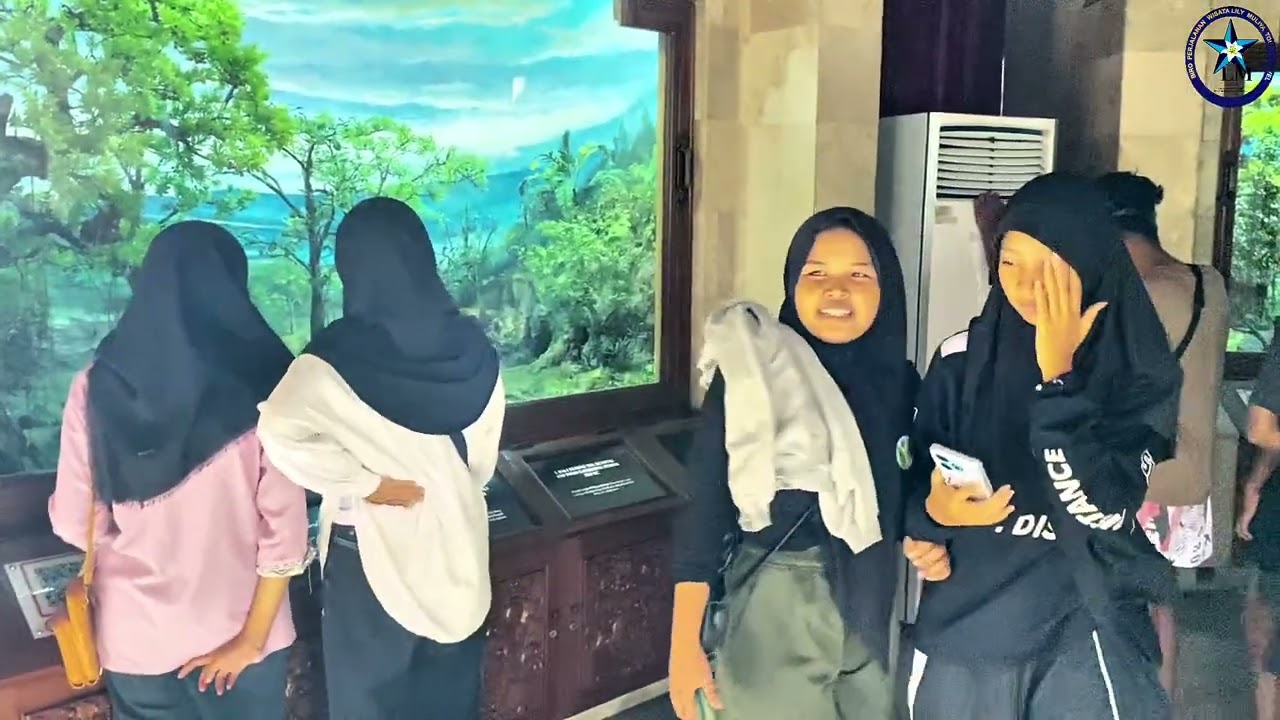 SMP N 2 SIDOHARJO SRAGEN _ Go to Bali _ Lily Mulia Tour