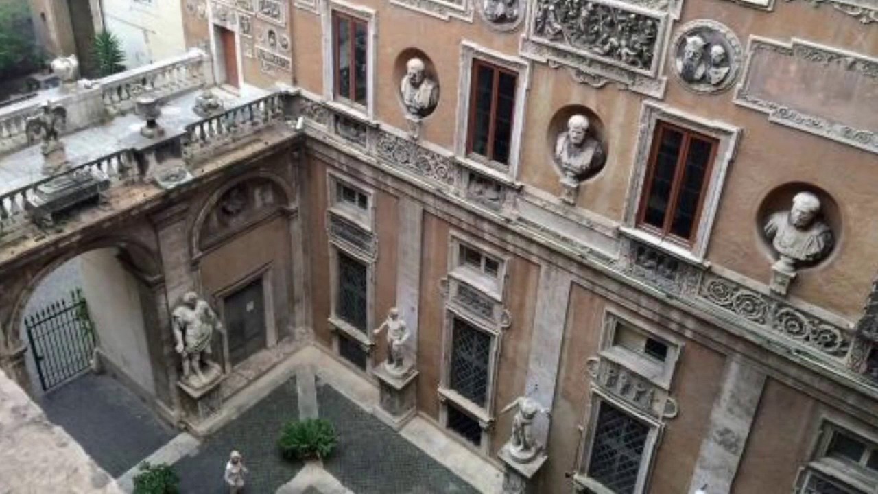 Biblioteca Di Storia Moderna E Contemporanea - Via Caetani