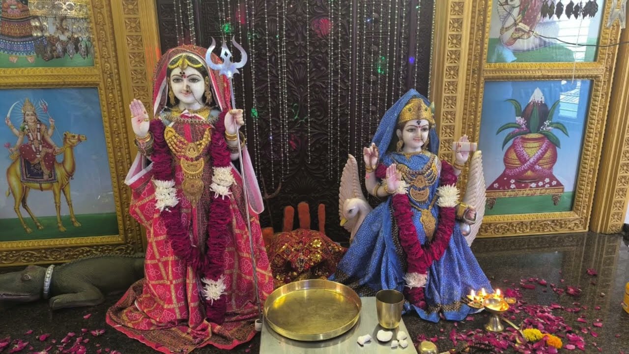 Dobariya Family Brahmani Maa Aarti | Lakh Divda Ni Aarti | બ્રહ્માણી માતાની આરતી | ડોબરિયા પરિવાર
