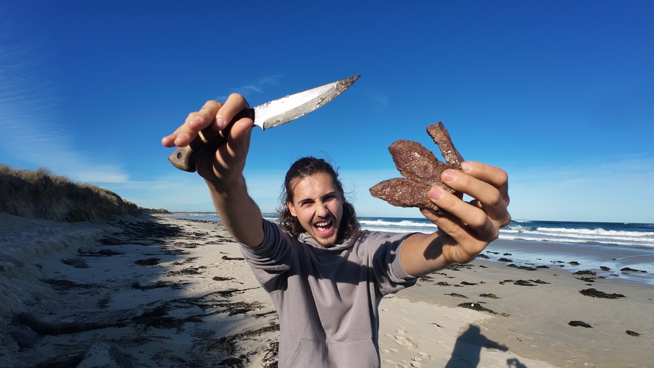 Outdoor Beach Cooking - EMU Meat is NOT Like Chicken?! 🔥