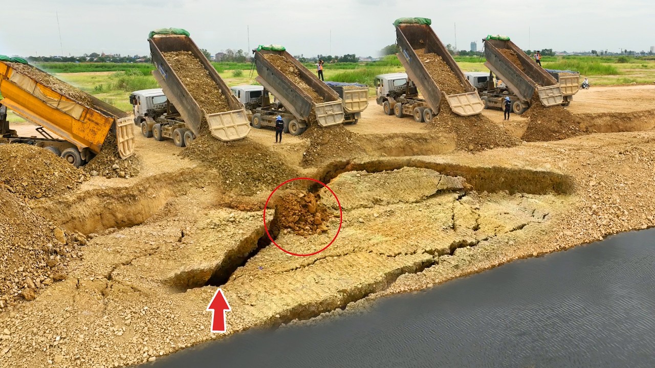 OMG!! NEW Incredible, Strong Power Komatsu D60P Dozer Pushing Soil Repair Sink Land Next To The Lake