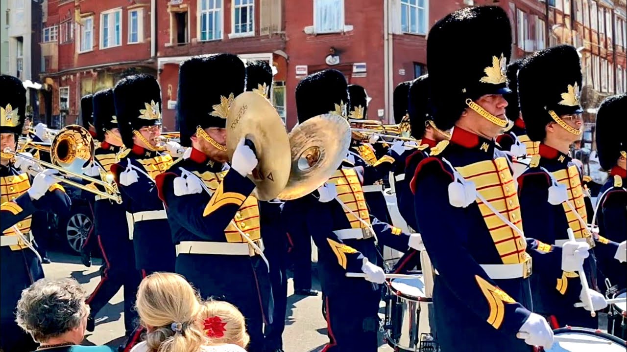 🎶🎷Adest Musica Sassenheim. Vrijheidsparade Katwijk. Zaterdag 3 mei 2025.🎺