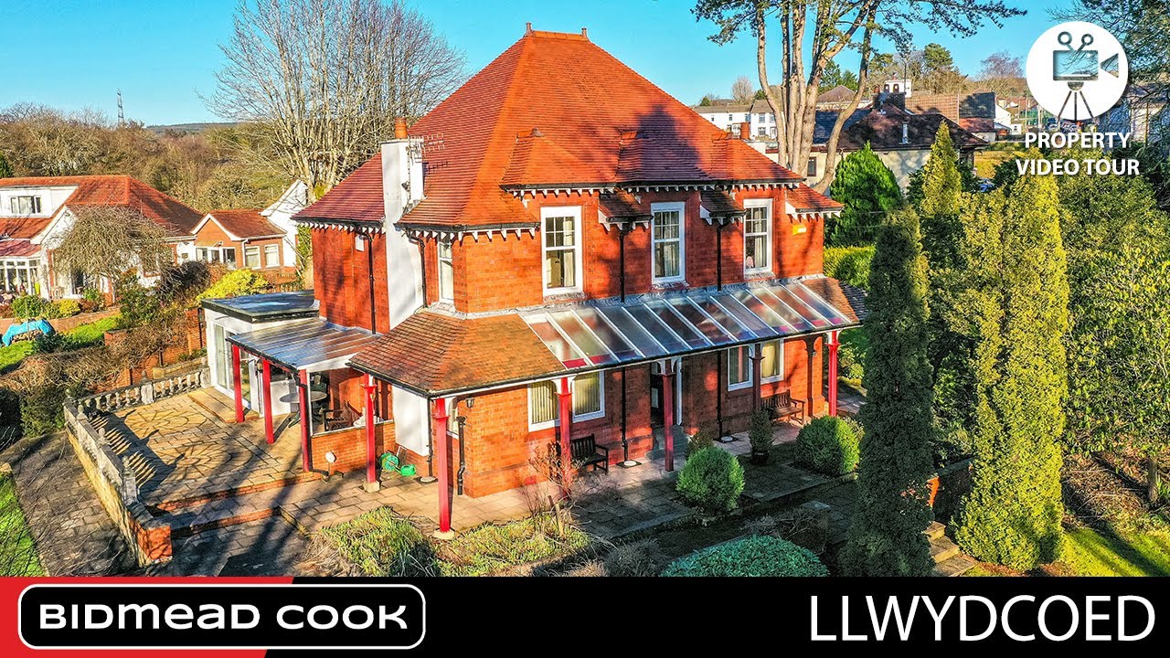 Watch the walk-through video tour exploring this spacious 4 bedroom property located in Llwydcoed.