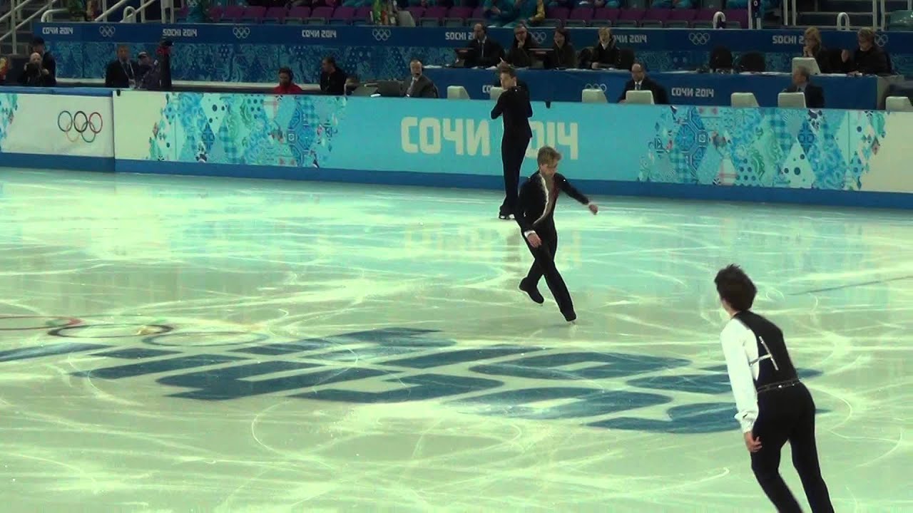 Plushenko warmup before Team SP (06.02.2014)