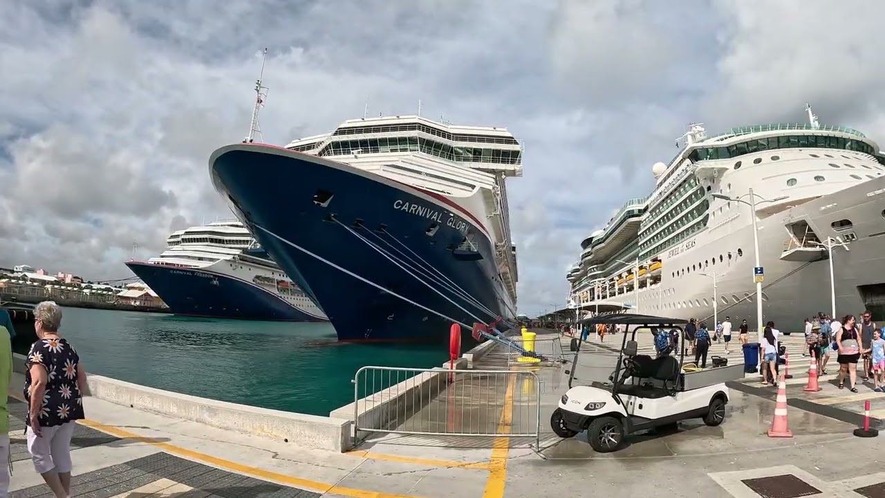 Nassau is the capital of the Bahamas, New Providence Island and neighboring Paradise Island