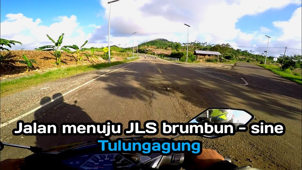 Jalan menuju JLS Popoh - brumbun - Sine Tulungagung Selatan