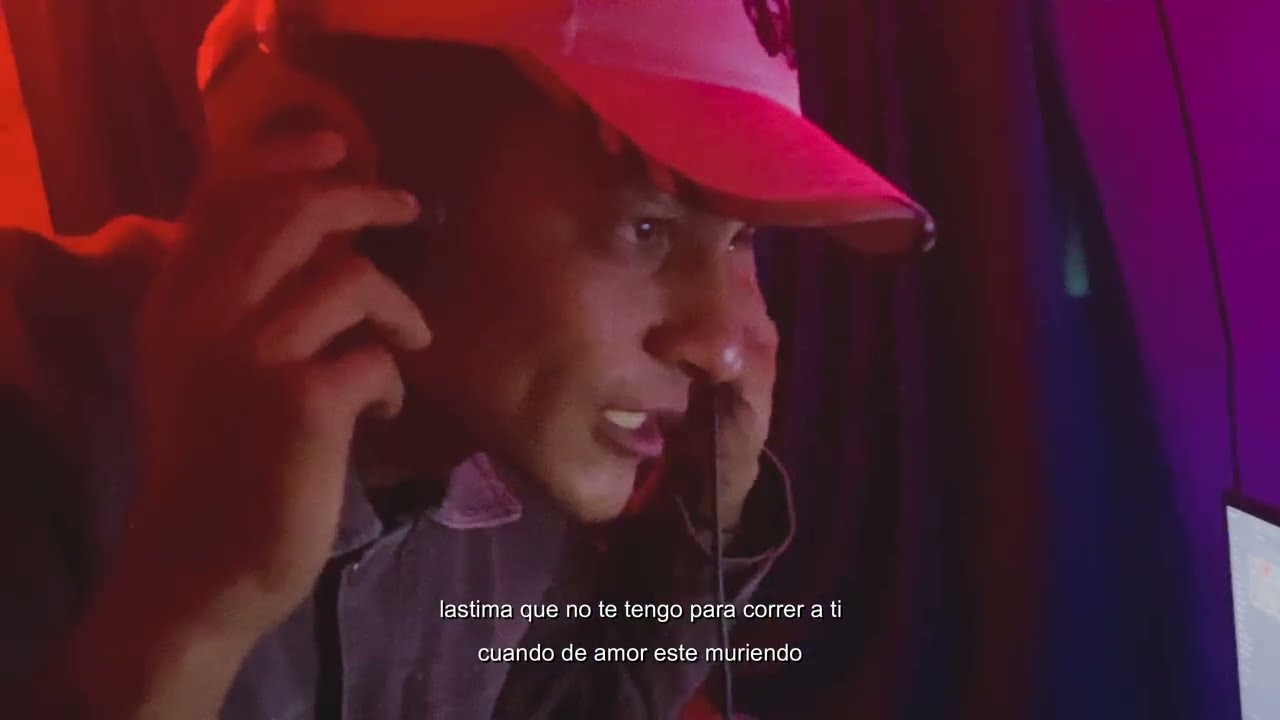 A las 3:00 AM - BARRIOK LR  (Vizualizer)