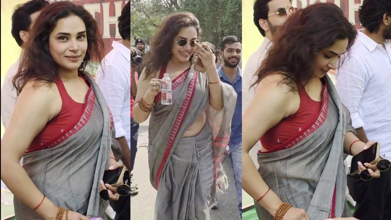 Actress Hari Teja Snapped At atreyapuram Brothers Movie Opening || Sankharavam