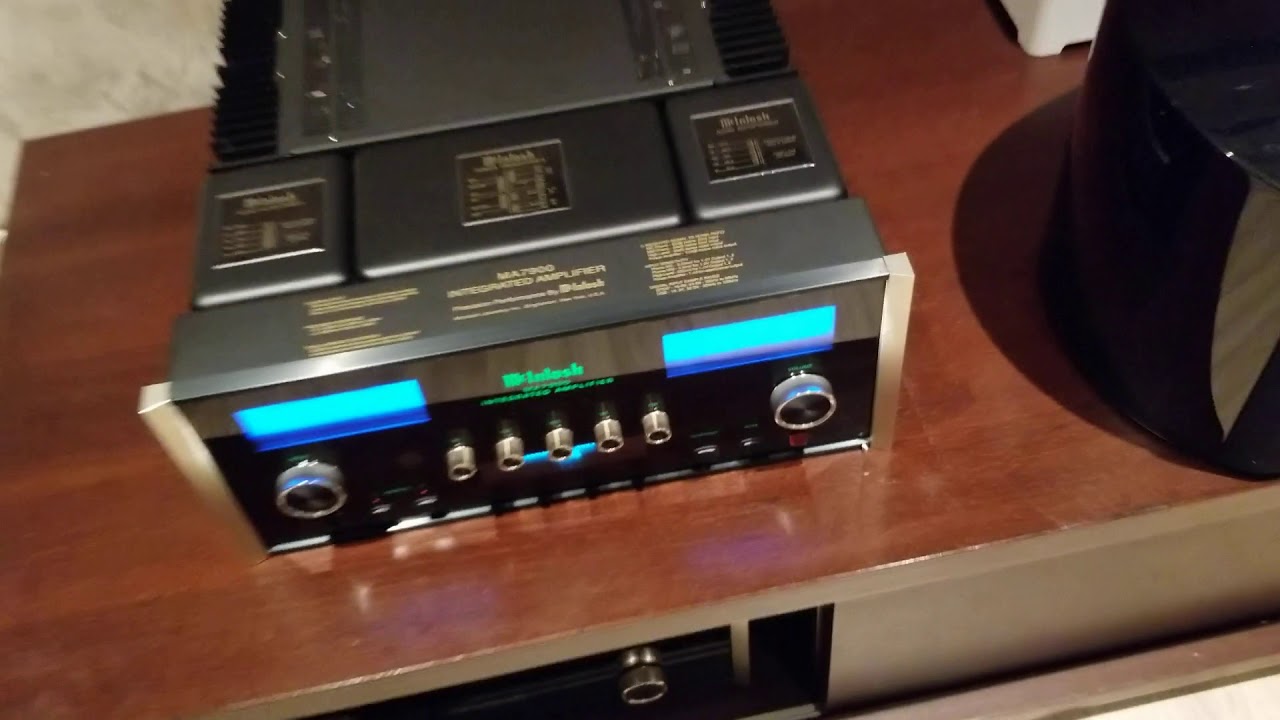 Acoustic alchemy . Angel of south. McIntosh ma7900 with B&W 803D3