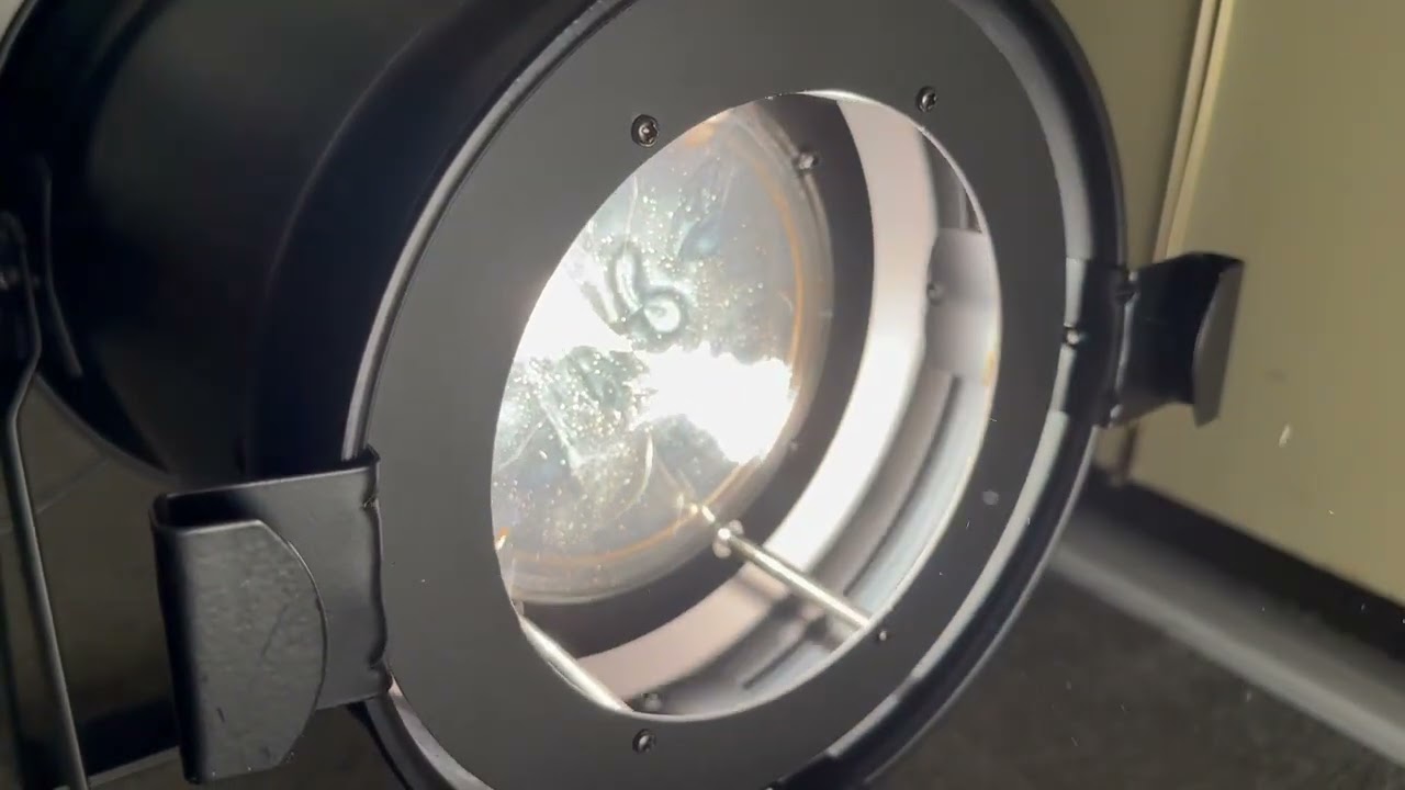 LH LED64 ZOOMPAR 200W ズームパーライト [ズーム動作]