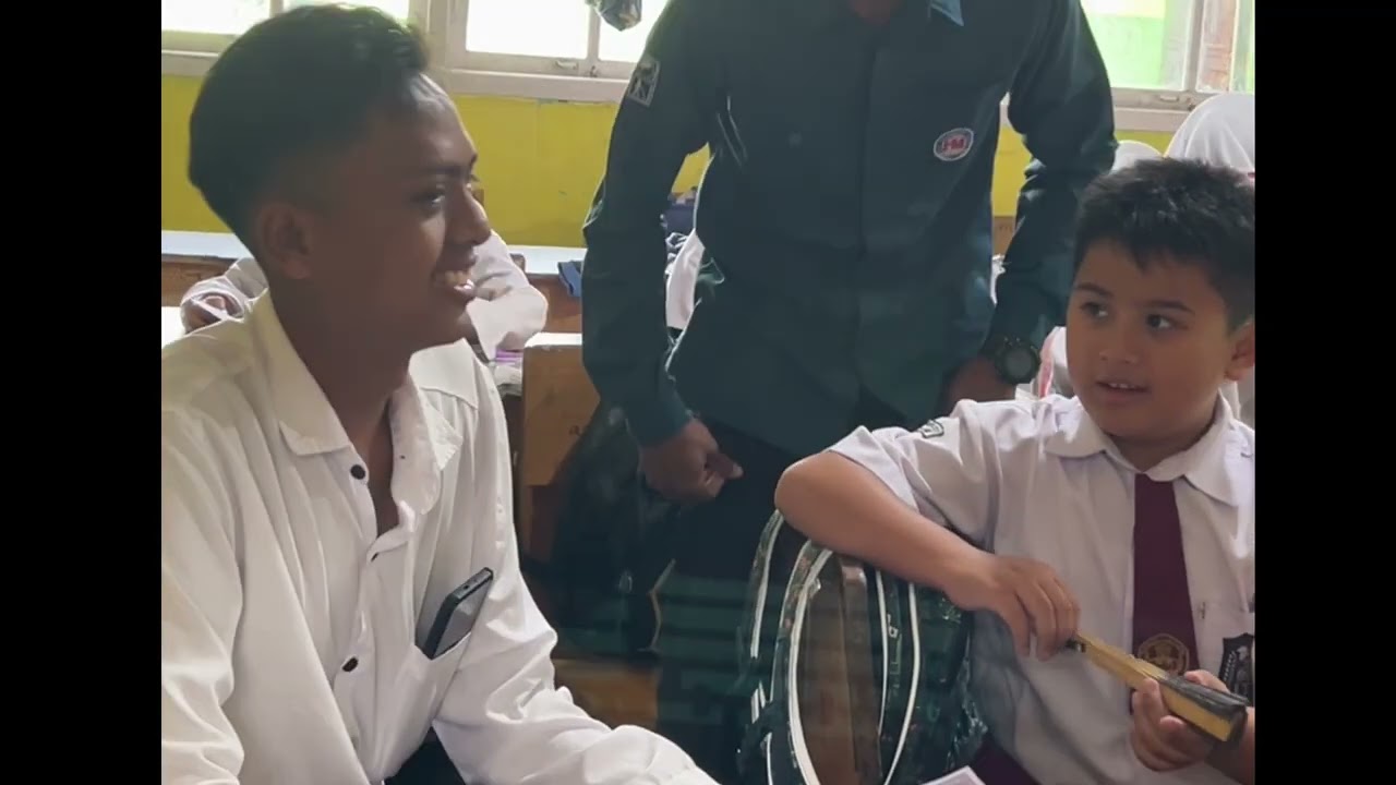 Kunjungan ke Sekolah Inklusi