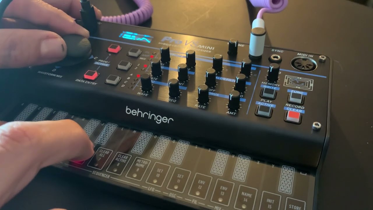 OrBiToR a vector synth tale from @behringer Pro Vs mini_#synthpatchers