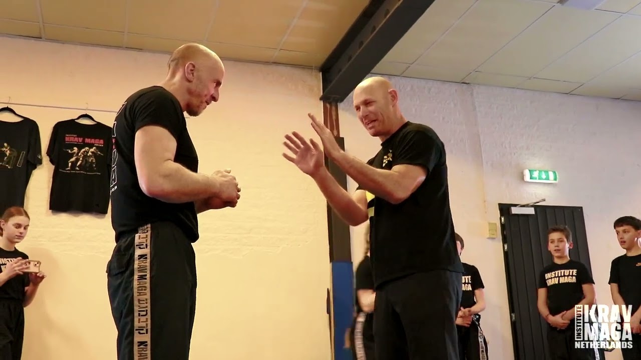 Krav Maga Knife Defense Master Class with Amnon Darsa, part 1
