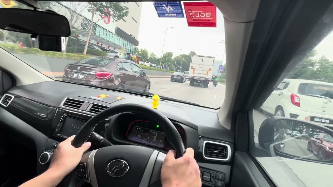 POV Driving Vlog ~ City Driving Perodua Bezza 1.3 