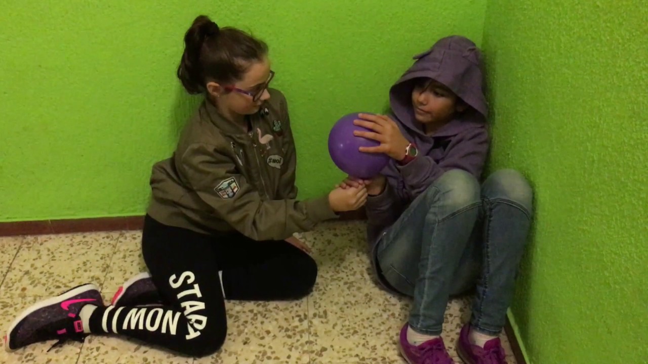 CEIP Acapulco. Mannequin challenge 2016. Día en contra de la violencia de género