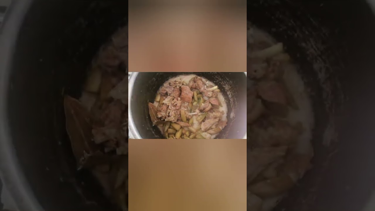 لحم جدي على بامية الطعم روعة 😋😋😋💪 إكسبلورر #food #cooking #الجيلي #animals #الوكره 