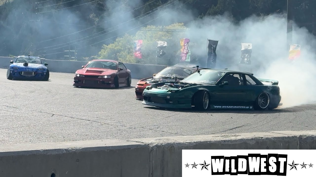 Slammed Showcars Drift Fast at Doridore 2025!