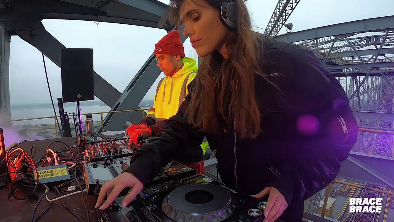 Brace Brace | Elli Acula & Claus Schöning (Spandau20) @ Abandoned Conveyor Bridge F60