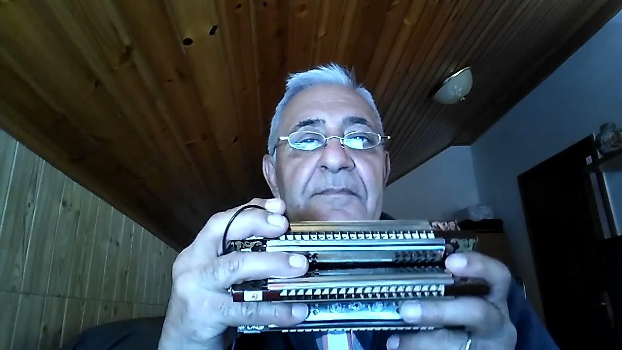 Luna messicana di Castellina Pasi con armonica tremolo Honer sextet in si👋