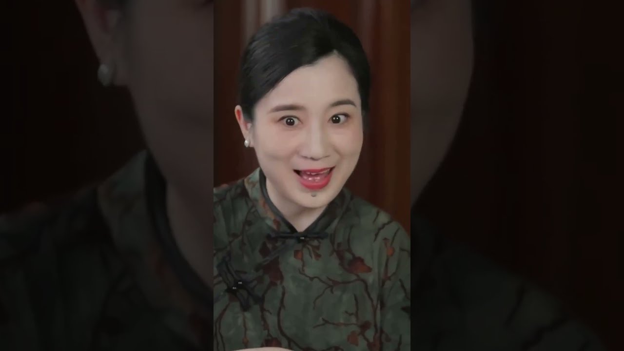 CEO tidak menunjukkan ketertarikan pada 100 gadis,ia merasakan keinginan aneh terhadap wanita ini.