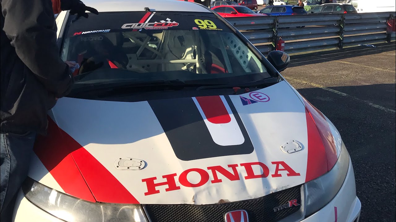 750MC Plum Pudding 2022 Saloon Car Race 1 Mallory Park