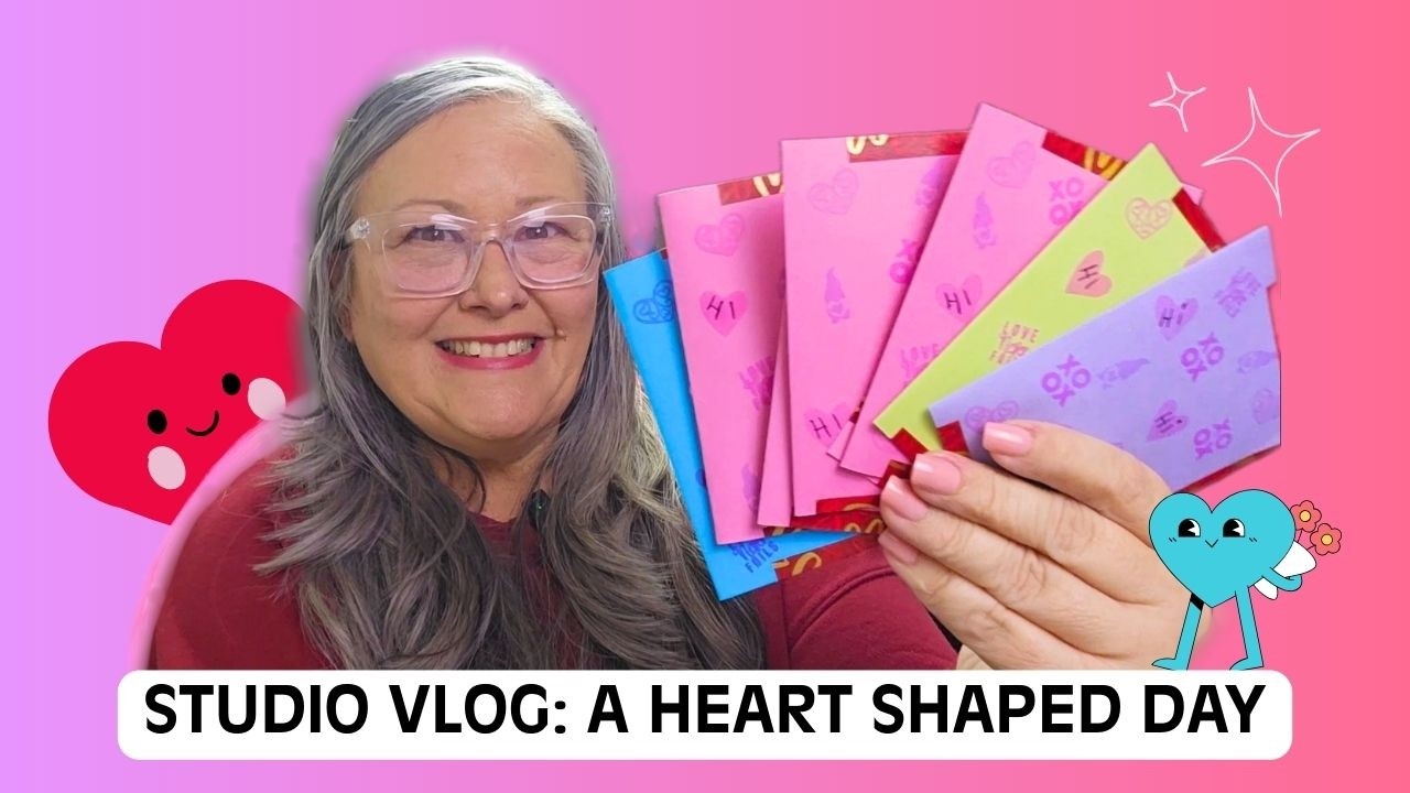 Studio VLOG: A Heart Shaped Day 🩷🤩😁 Glue Book Gold!