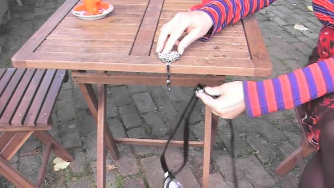 Hoe werkt de tashaak?