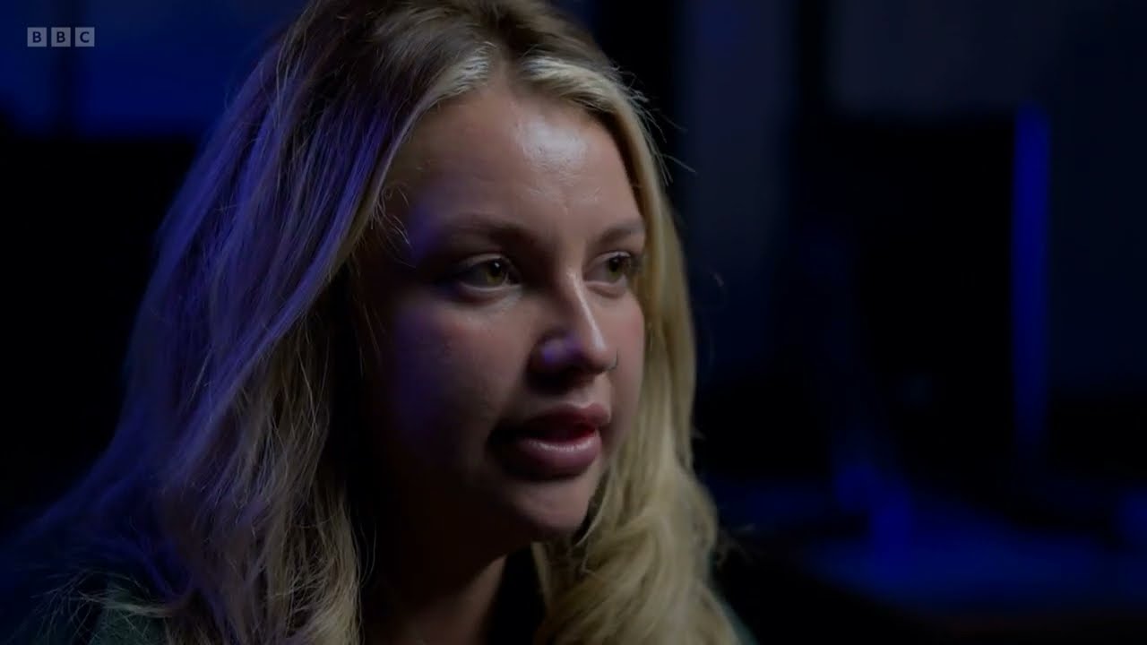 Paramedics on Scene S05E01