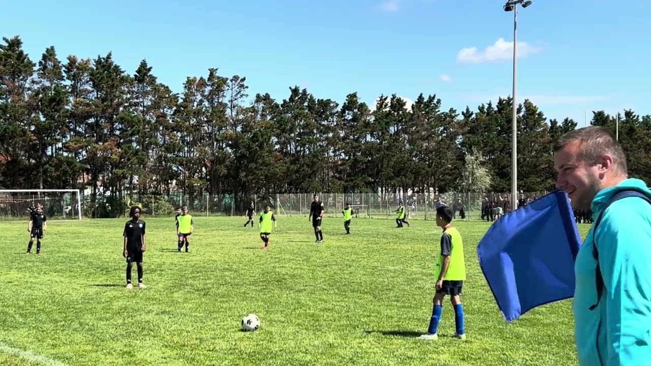 Tournoi de football Serignan | U10 A FC Asnières vs FC Truffaut 2 - 1