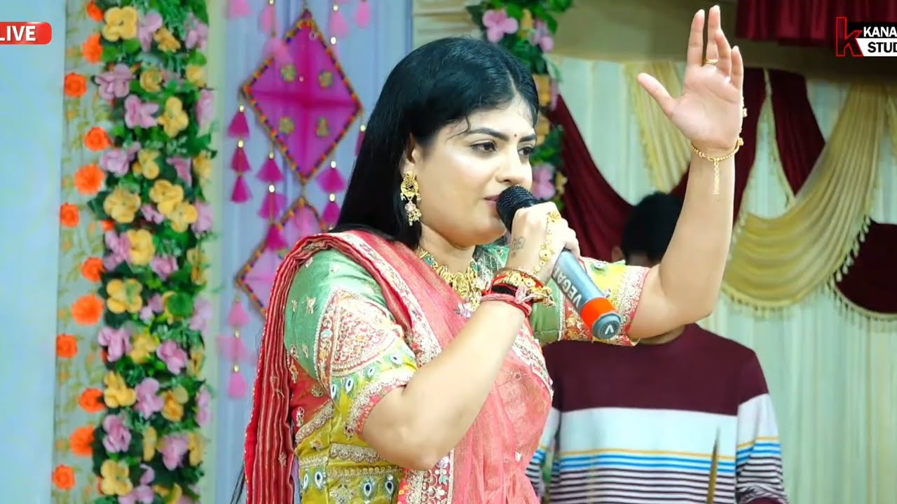 જીણા મોર બોલે મારી માતાના રાજમાં(પુનમ ગઢવી)
