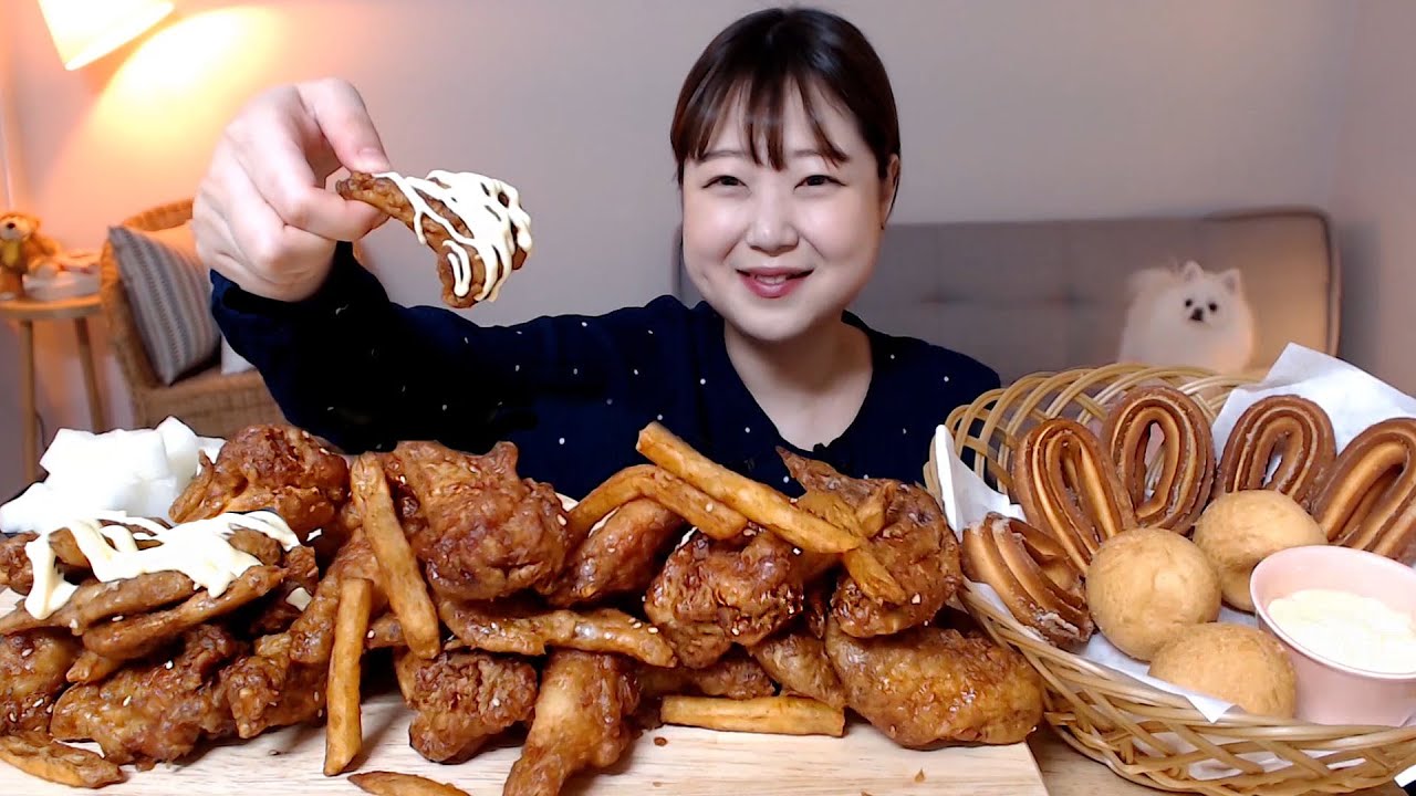바삭 바삭 소크윙 네네치킨 소이크런치윙봉치킨 네네츄 네네볼 먹방 Soy Crunch Chicken Cheese ball Churros Mukbang Eatingsound